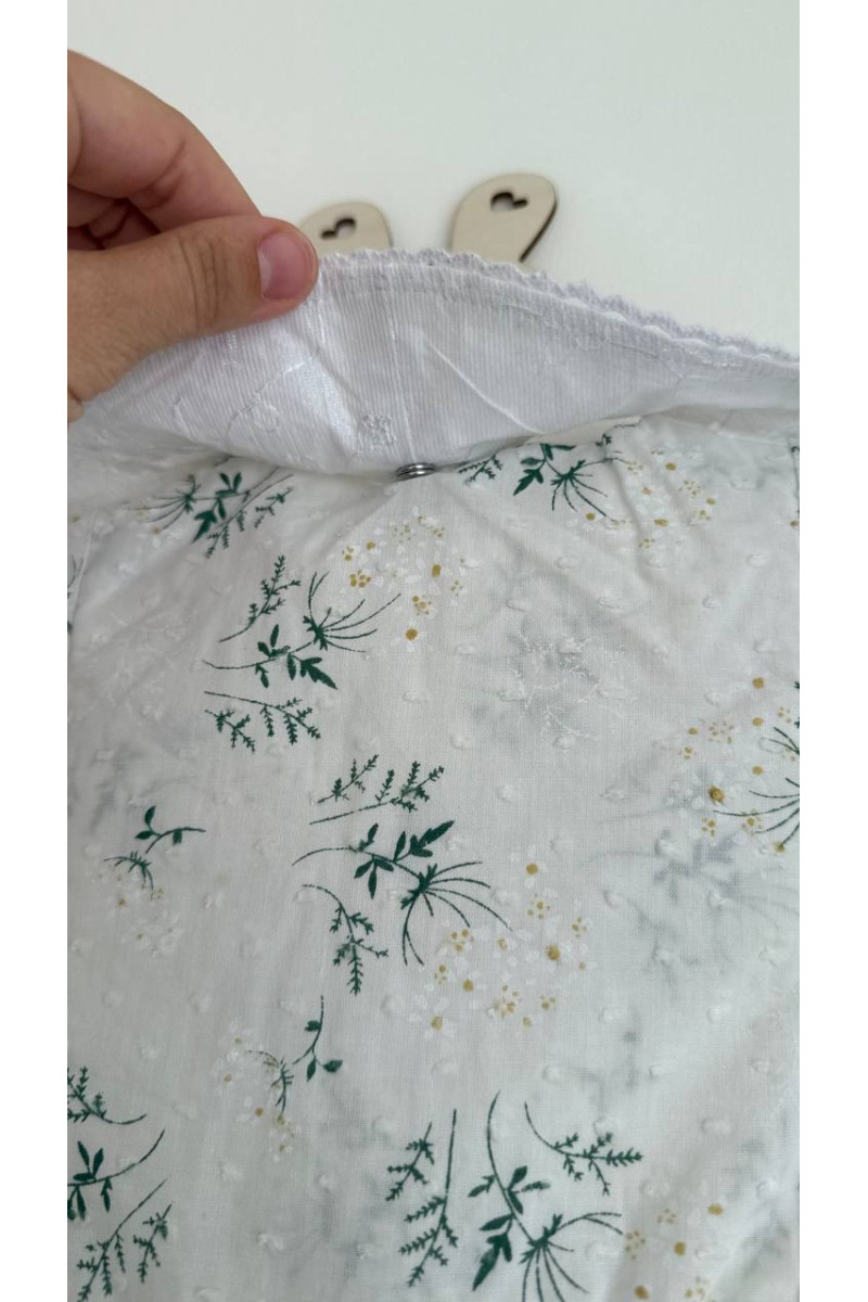 Robe bébé et enfant en batiste avec col amovible  fleurs sur blanc – Taille 62 à 122