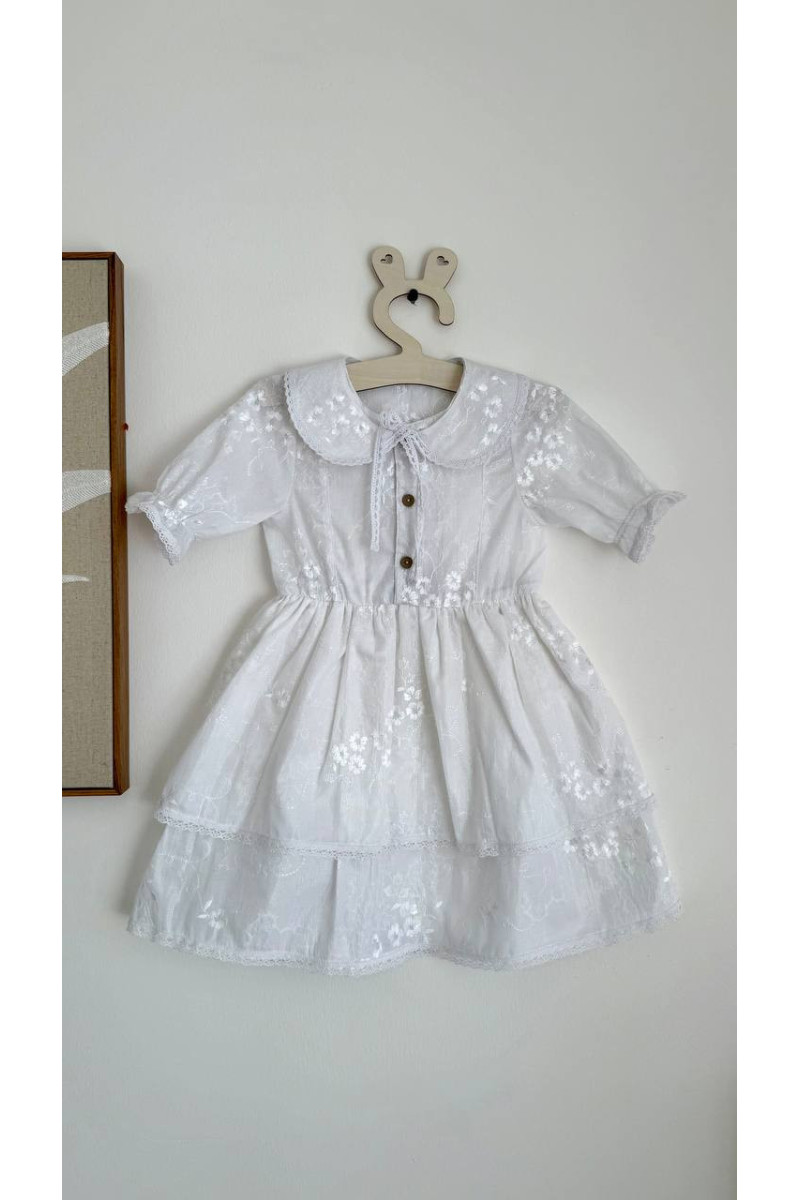 Robe bébé et enfant en batiste avec col amovible  blanc avec broderie – Taille 62 à 122