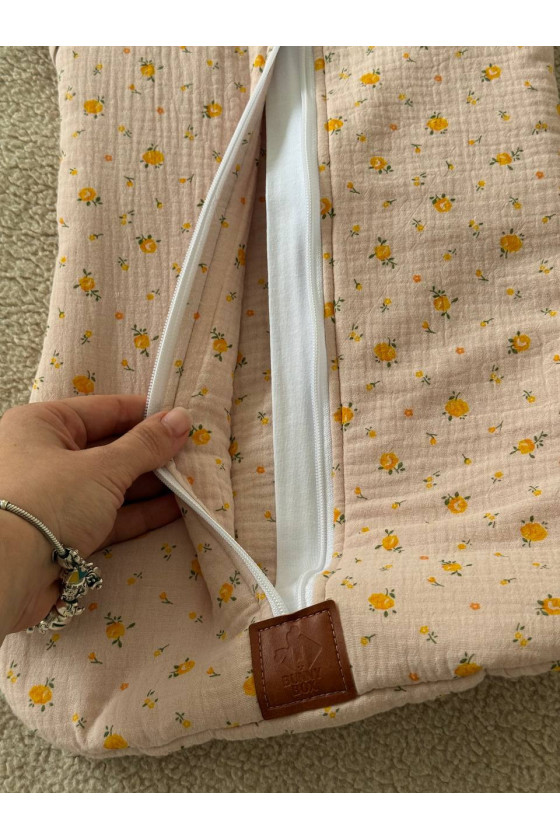 Gigoteuse emmaillotage  bébé TOG 2 en double gaze de coton  imprimé  fleurs en rose – Fait main