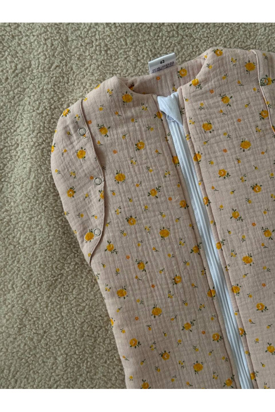 Gigoteuse emmaillotage  bébé TOG 2 en double gaze de coton  imprimé  fleurs en rose – Fait main