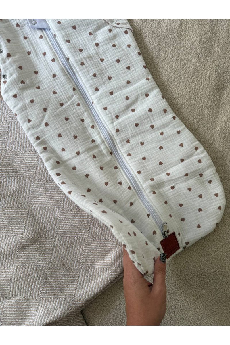 Gigoteuse emmaillotage bébé TOG 2  en double gaze de coton  imprimé cœur  – Fait main